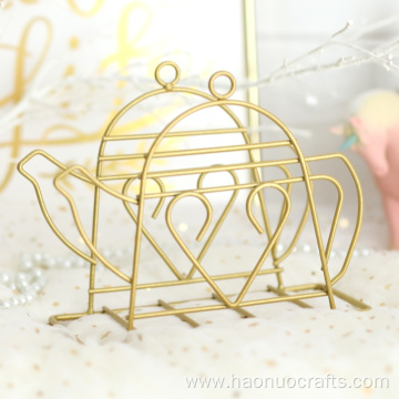 Creative personality golden teapot paper towel holder